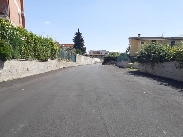 Strade a Ciampino, manutenzione di via Morosina