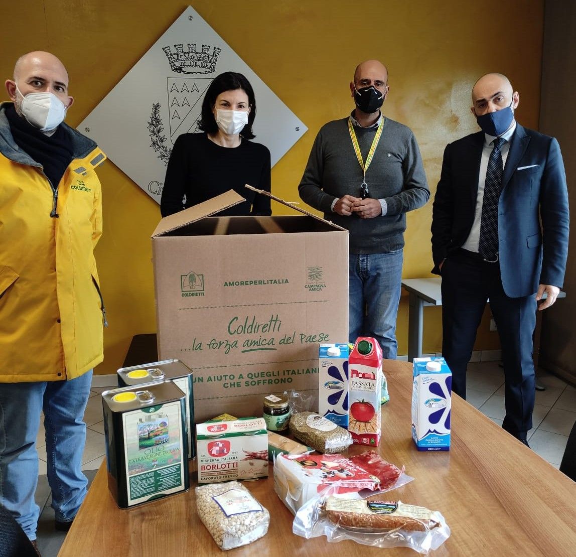 Comunicato Stampa del Comune di Ciampino - Coldiretti consegna all'Amministrazione pacco alimentare per famiglie in difficoltà